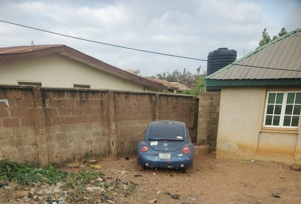 3 BEDROOM BUNGALOW WITH HALL ATTACHED TO IT ON 630 SQM